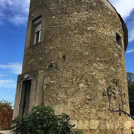Villa La Tour Yselda à Saint-Pourçain-sur-Sioule Extérieur photo