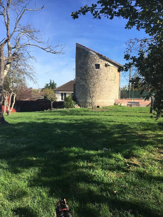 Holiday home L'insolite Et Medievale Tour Yselda *